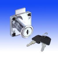 美力高五金制品厂-高要市金利镇星西工业区-专业生产抽屉锁、侧面锁、正面锁、回爪螺母、麻雀台、烟灰缸、七字吸盘板托系列-产品展厅