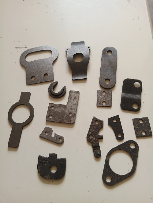 沧州厂家直销优质五金配件 五金冲压件 拉伸件 - 泊头市元佳五金制品